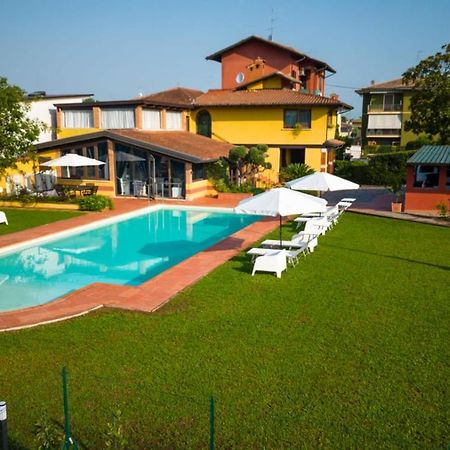 Sweet Apartments Peschiera del Garda Kültér fotó